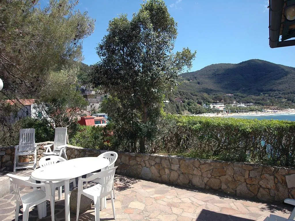 Apartment Le Maree Due Sul Mare Hotel Portoferraio